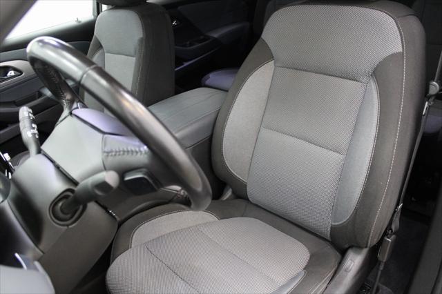 used 2019 Chevrolet Traverse car, priced at $17,973
