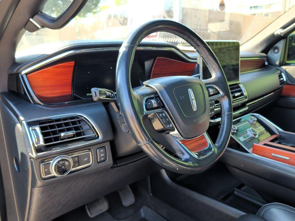 used 2019 Lincoln Navigator car, priced at $34,821