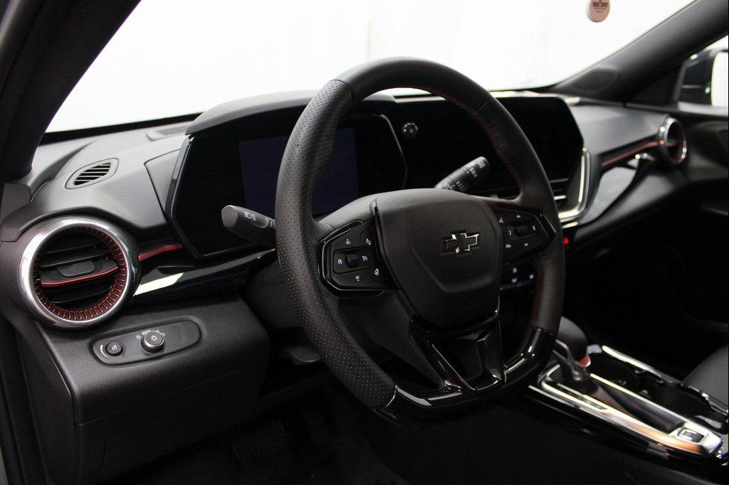 used 2025 Chevrolet Trax car, priced at $23,363