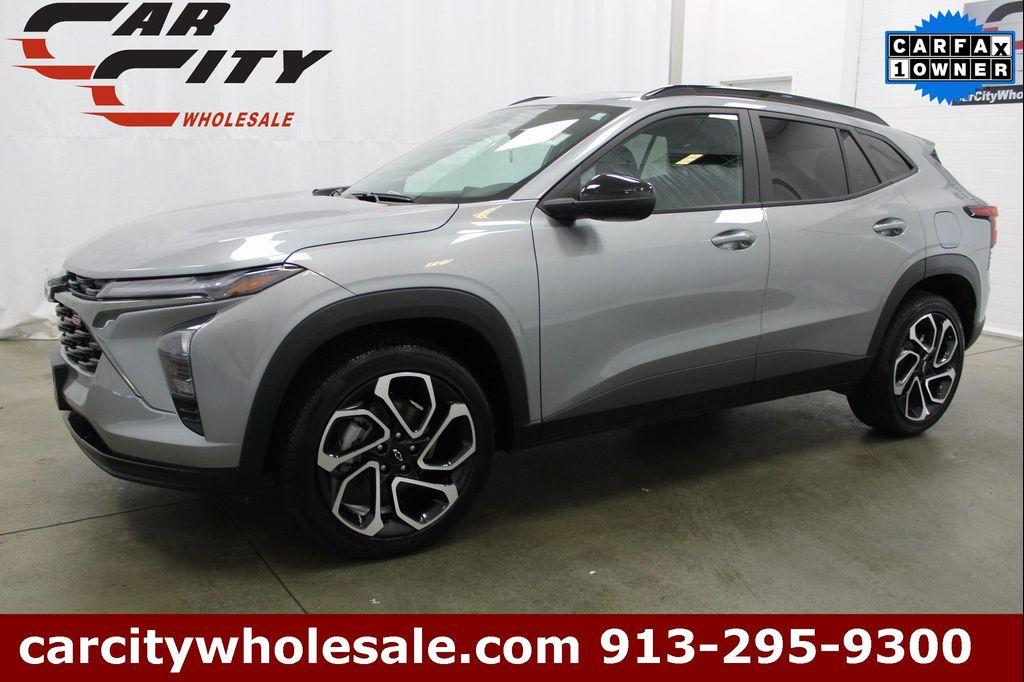used 2025 Chevrolet Trax car, priced at $23,363