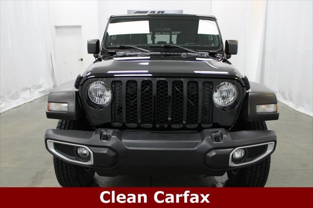 used 2020 Jeep Gladiator car, priced at $25,551