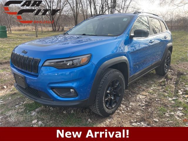 used 2022 Jeep Cherokee car, priced at $23,402