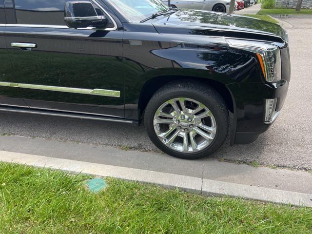 used 2016 Cadillac Escalade ESV car, priced at $29,643