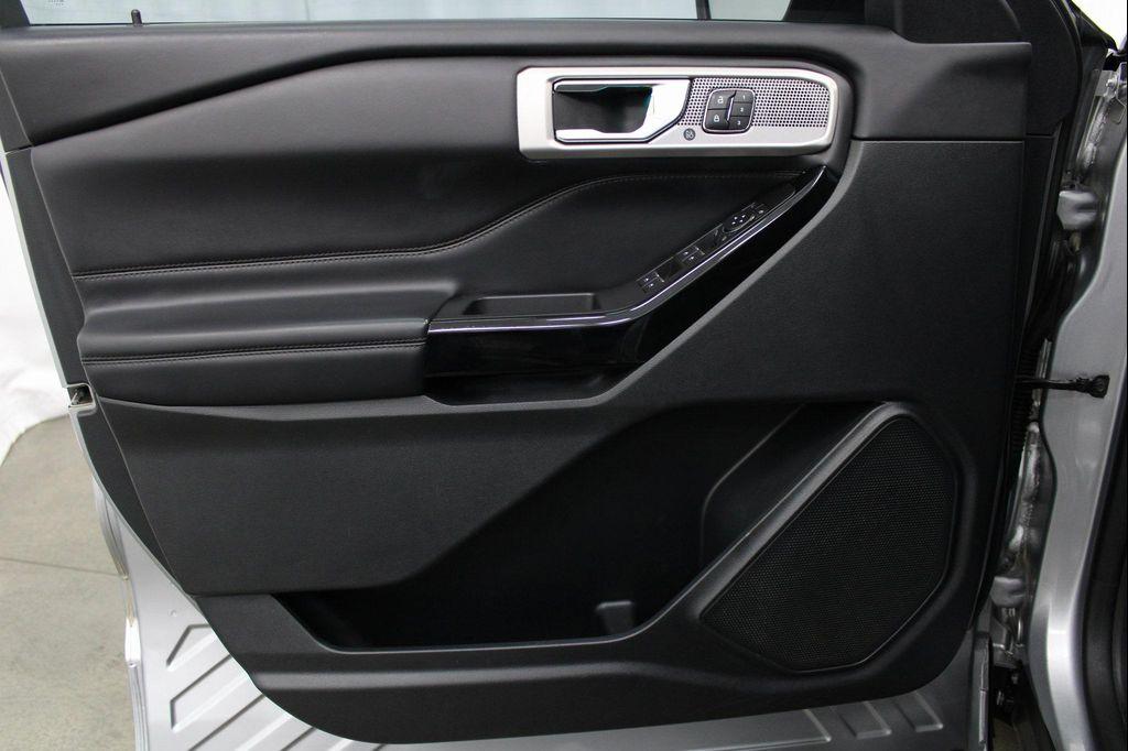 used 2021 Ford Explorer car, priced at $28,182