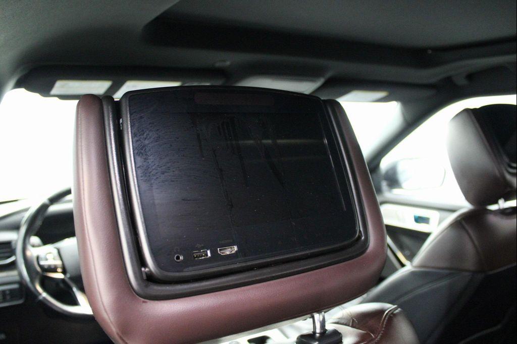 used 2021 Ford Explorer car, priced at $28,182