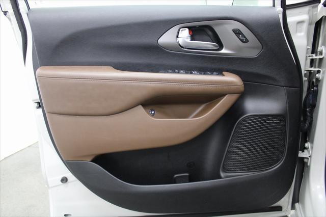 used 2019 Chrysler Pacifica Hybrid car, priced at $21,955