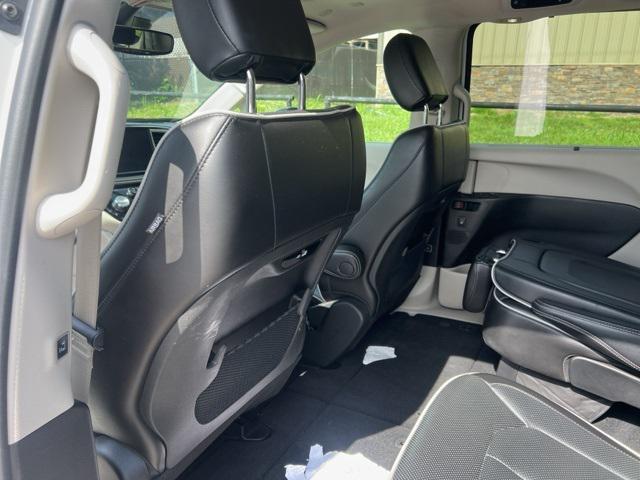 used 2023 Chrysler Pacifica car, priced at $27,895