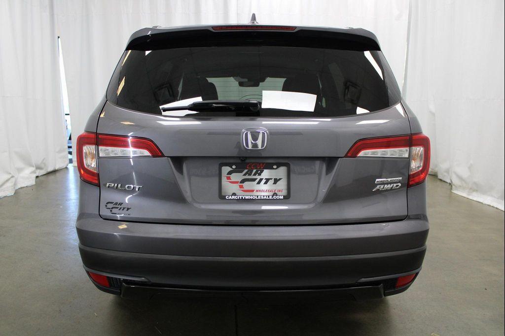 used 2022 Honda Pilot car, priced at $31,399