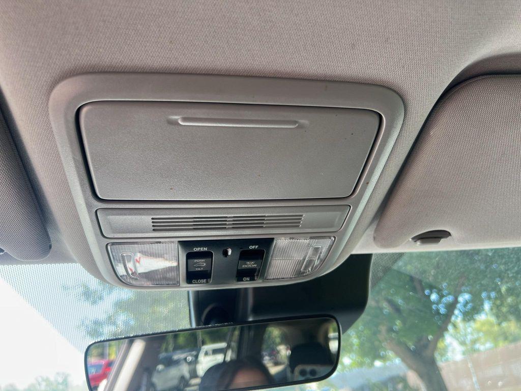 used 2022 Honda Pilot car, priced at $31,520