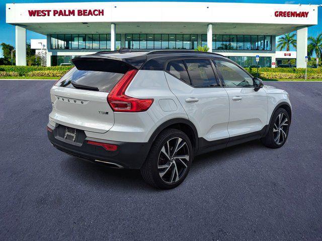 used 2020 Volvo XC40 car, priced at $18,293