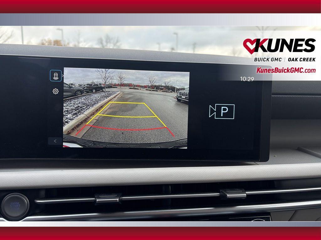 used 2025 Hyundai TUCSON Hybrid car, priced at $25,739