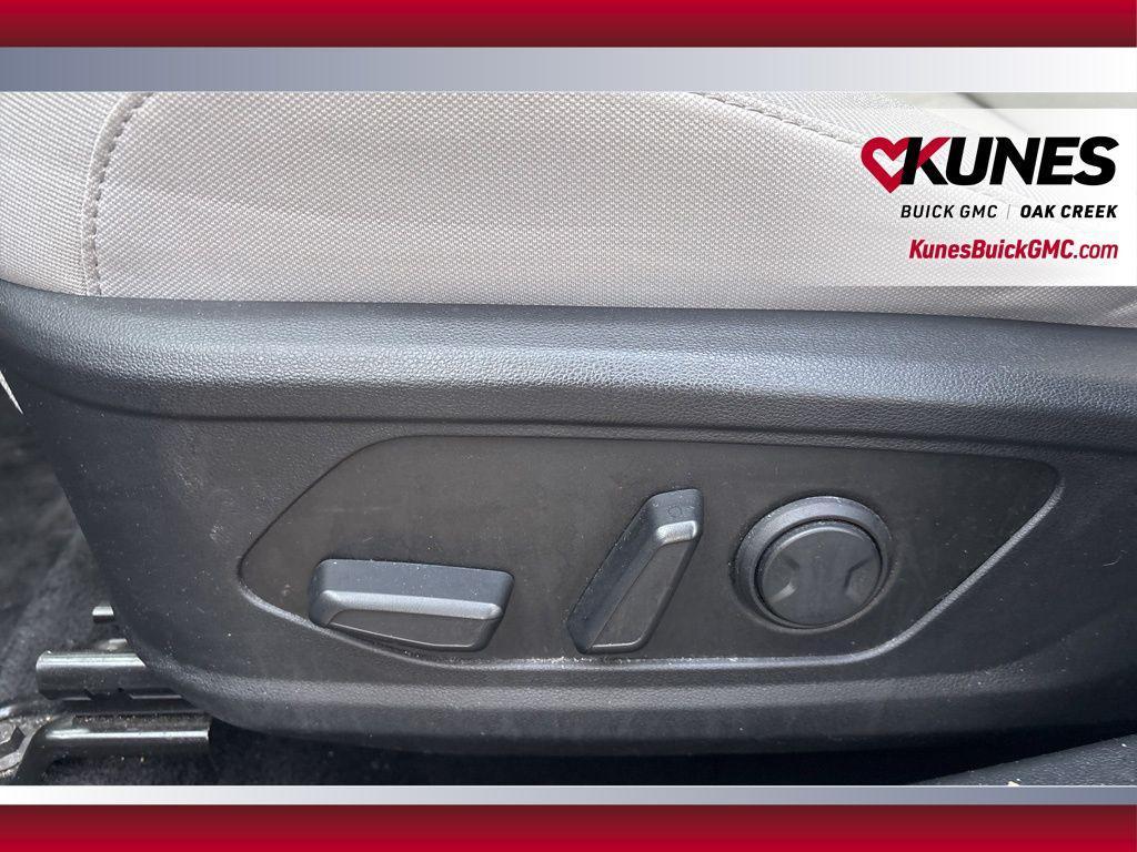 used 2025 Hyundai TUCSON Hybrid car, priced at $25,739