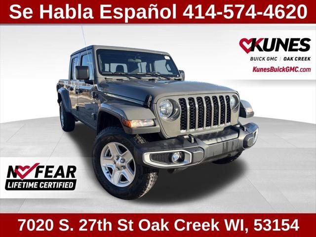 used 2023 Jeep Gladiator car, priced at $28,438