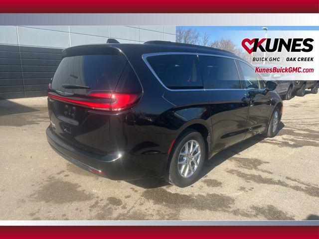 used 2022 Chrysler Pacifica car, priced at $23,253