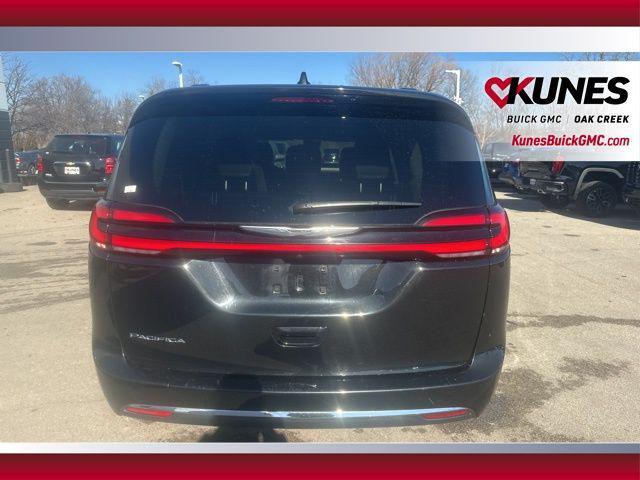 used 2022 Chrysler Pacifica car, priced at $23,253