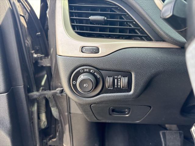 used 2016 Jeep Cherokee car, priced at $11,784