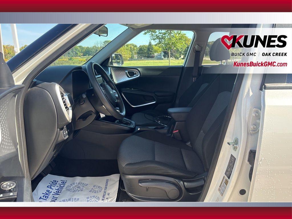 used 2023 Kia Soul car, priced at $15,278