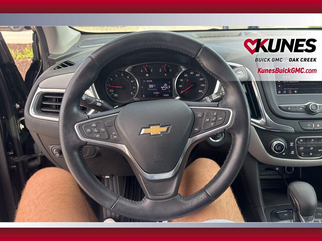 used 2022 Chevrolet Equinox car, priced at $22,514