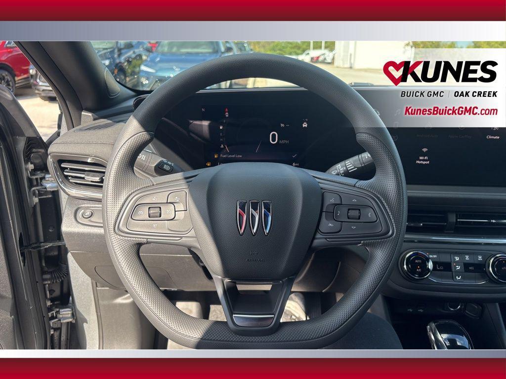 new 2025 Buick Envista car, priced at $23,926