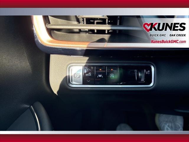 new 2025 Buick Envision car, priced at $41,337