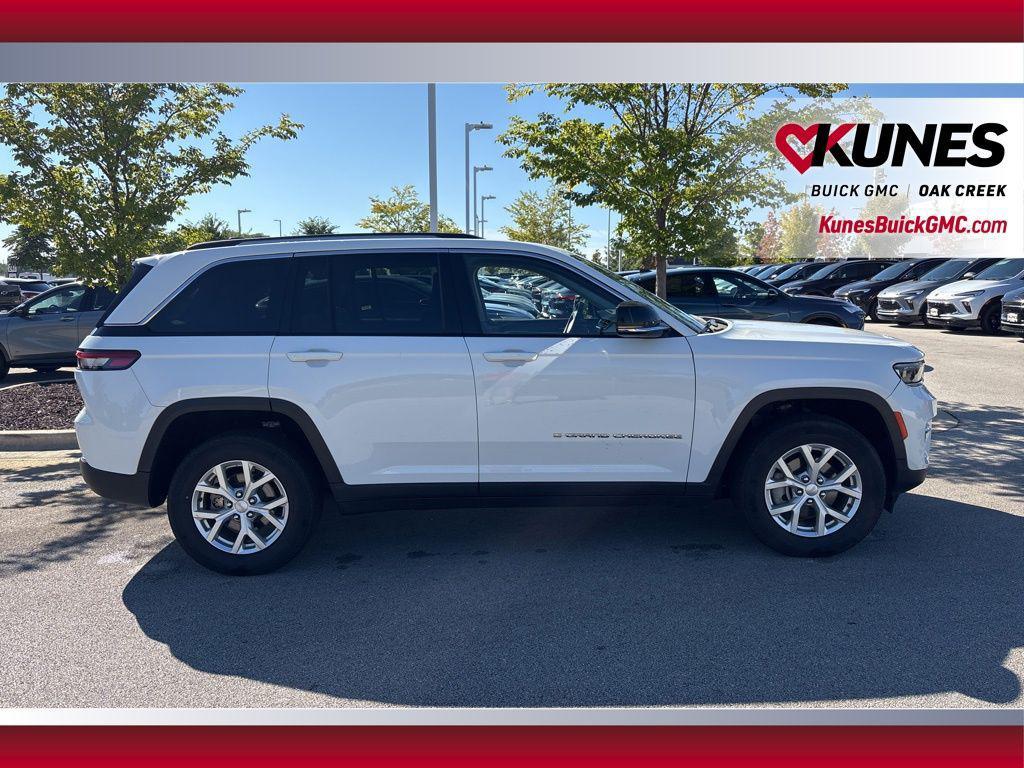 used 2023 Jeep Grand Cherokee car, priced at $27,216