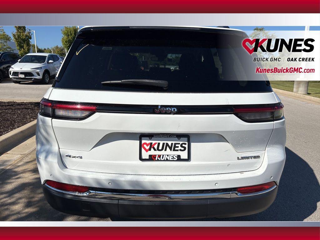 used 2023 Jeep Grand Cherokee car, priced at $27,216