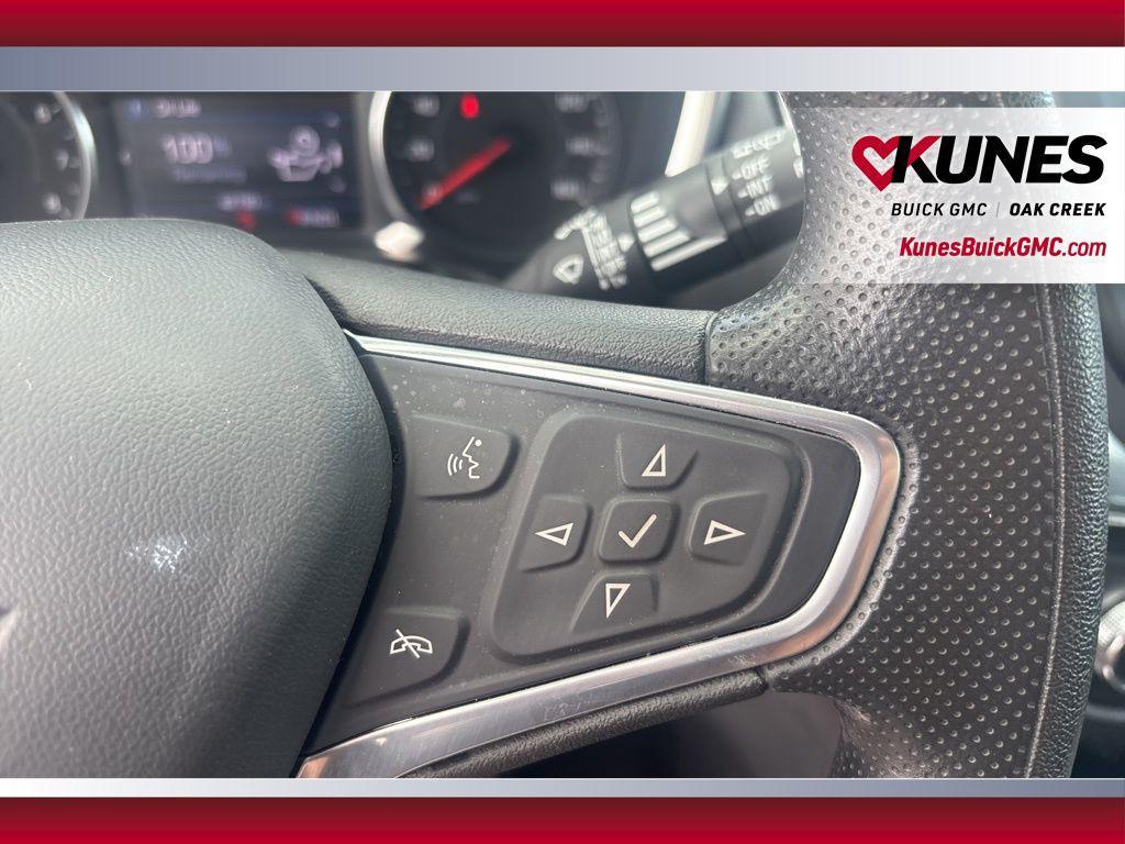 used 2023 Chevrolet Equinox car, priced at $20,882