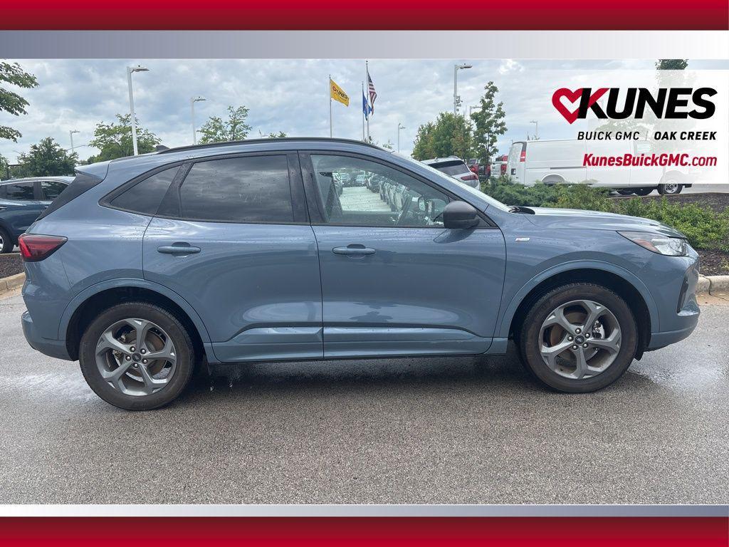 used 2023 Ford Escape car, priced at $22,113