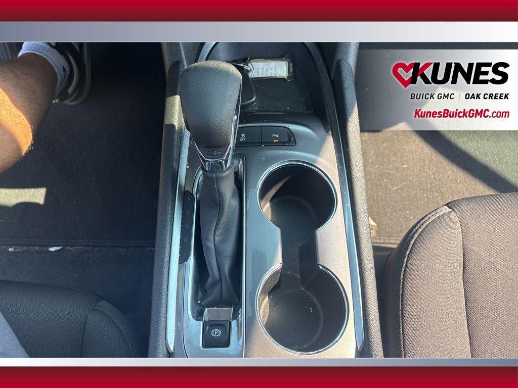 used 2024 Chevrolet Malibu car, priced at $18,652
