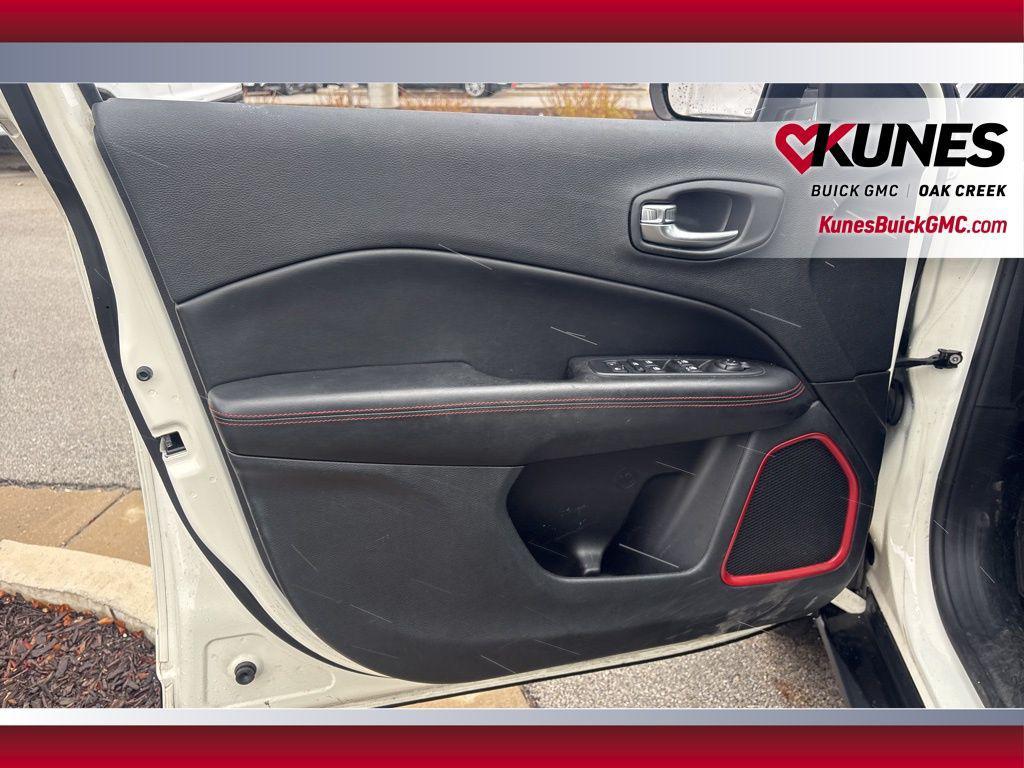 used 2019 Jeep Compass car, priced at $18,315