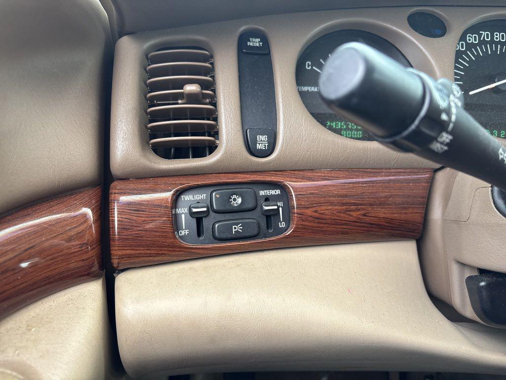 used 2005 Buick LeSabre car, priced at $2,300