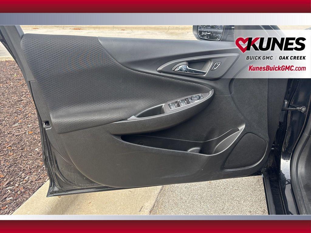 used 2023 Chevrolet Malibu car, priced at $17,654