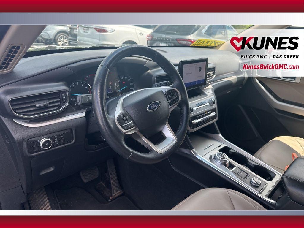 used 2023 Ford Explorer car, priced at $28,859