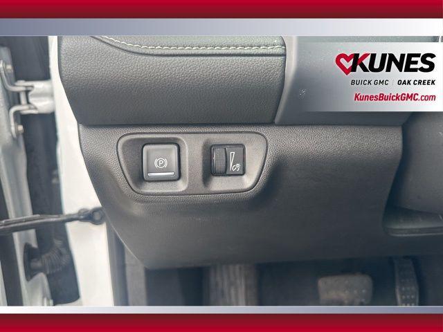 used 2023 GMC Acadia car, priced at $26,960