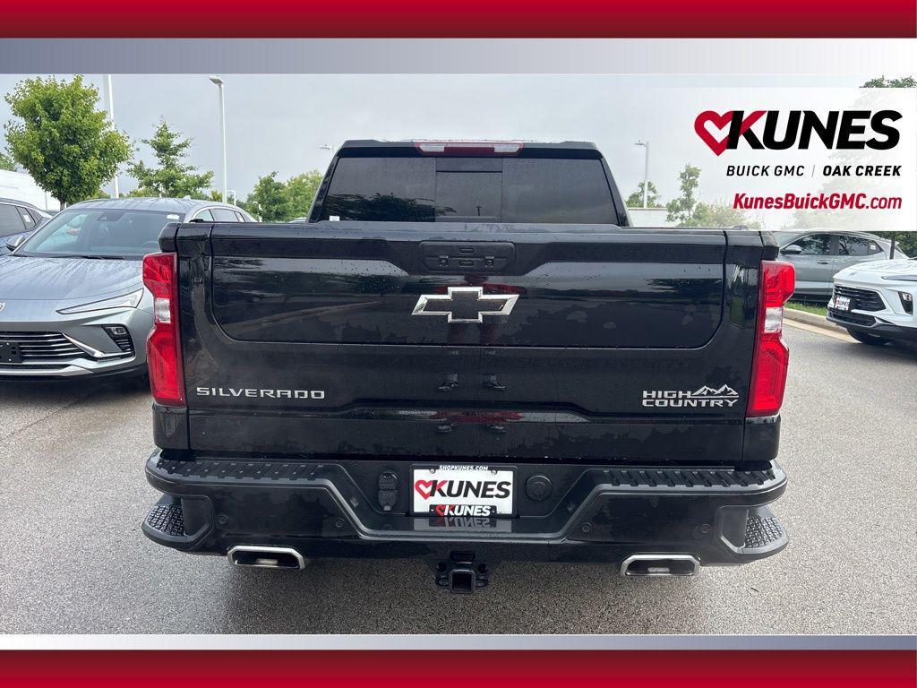 used 2022 Chevrolet Silverado 1500 car, priced at $41,697