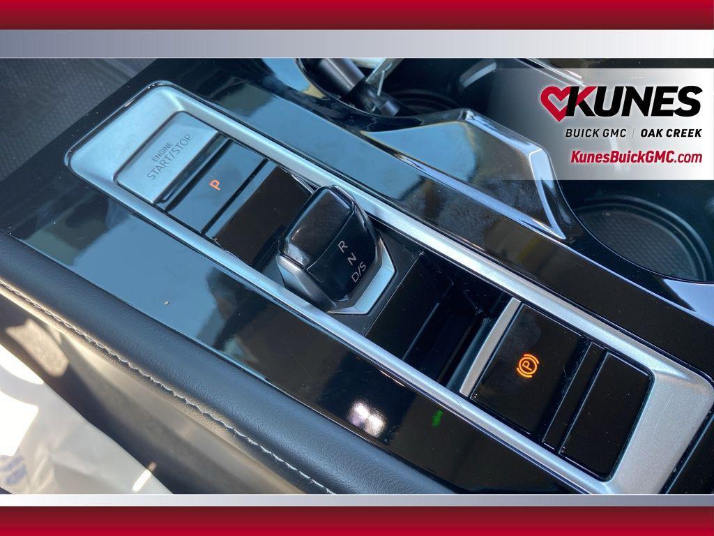 used 2024 Volkswagen Atlas car, priced at $27,007