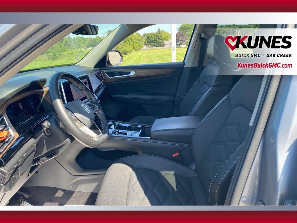 used 2024 Volkswagen Atlas car, priced at $27,007