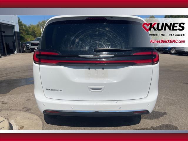 used 2023 Chrysler Pacifica car, priced at $24,999