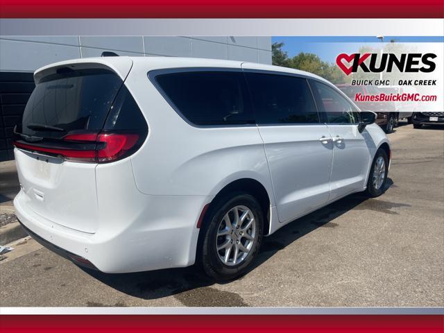 used 2023 Chrysler Pacifica car, priced at $24,999