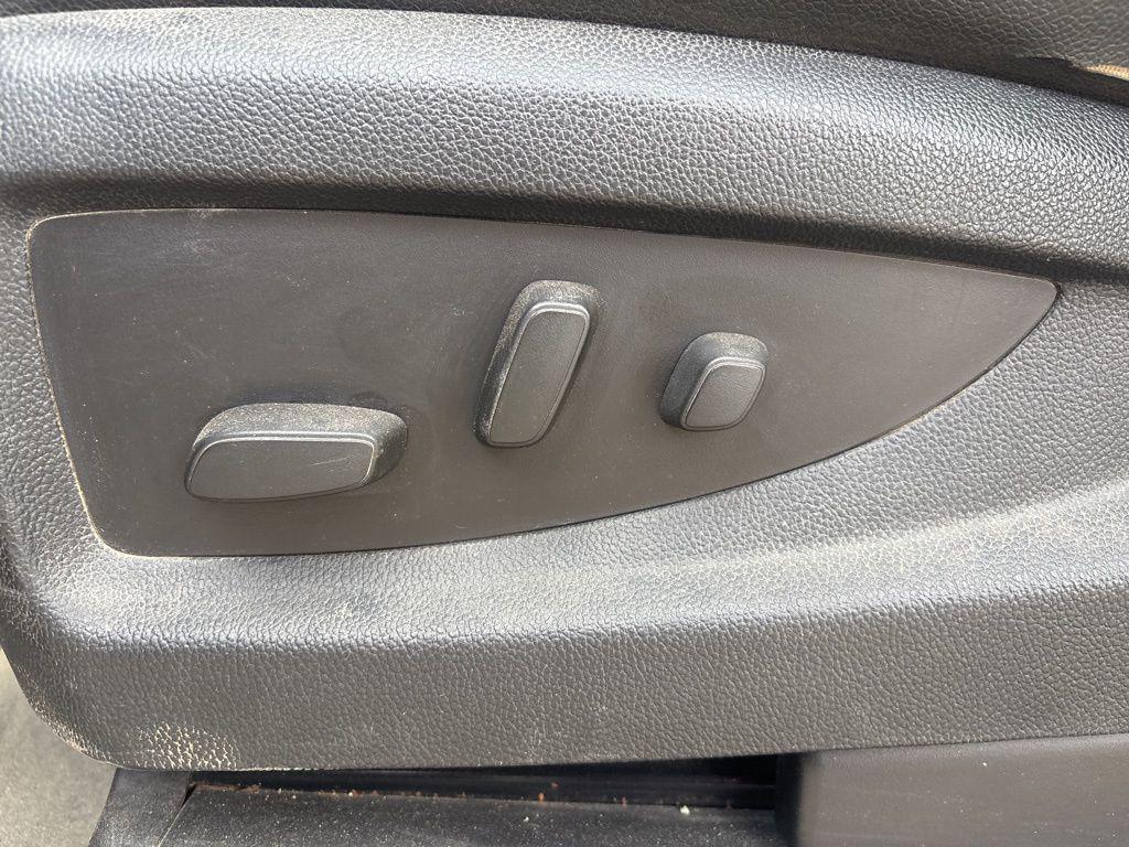 used 2015 Chevrolet Silverado 1500 car, priced at $18,858