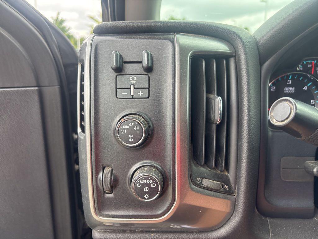used 2015 Chevrolet Silverado 1500 car, priced at $18,858