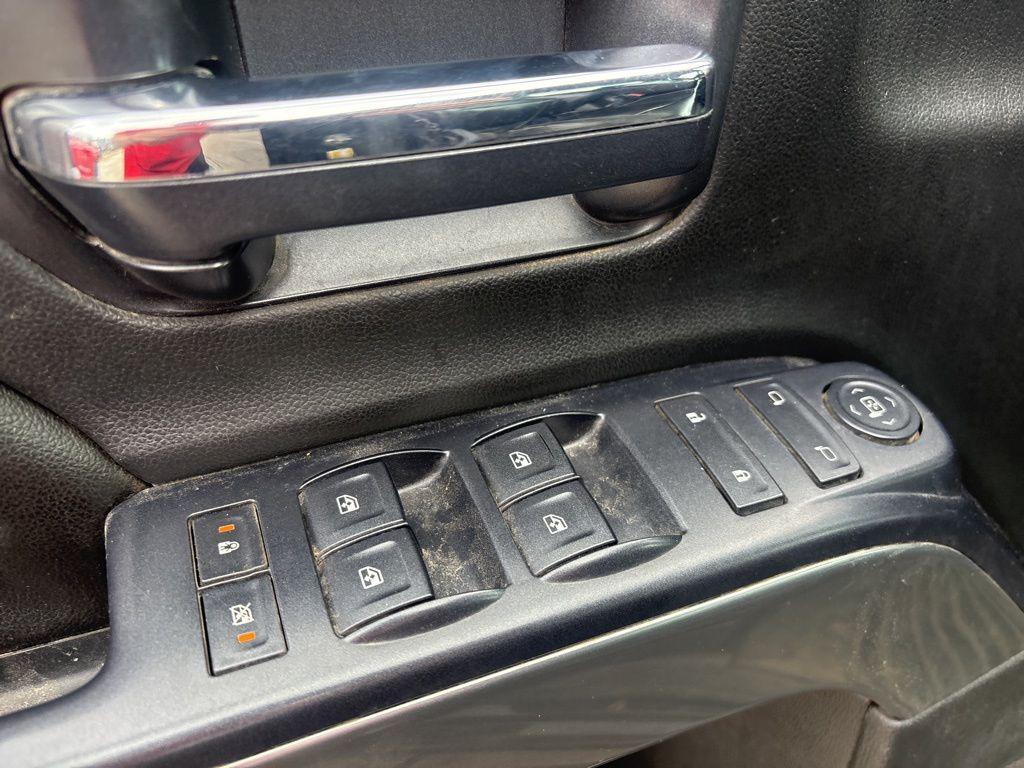used 2015 Chevrolet Silverado 1500 car, priced at $18,858