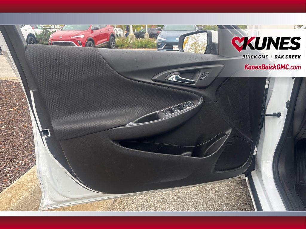 used 2023 Chevrolet Malibu car, priced at $18,875