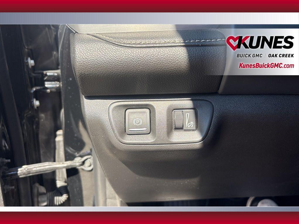 used 2023 GMC Acadia car, priced at $26,223