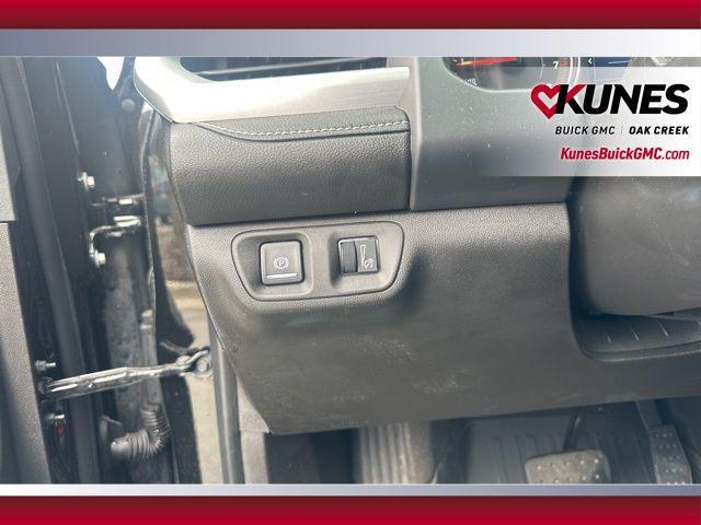used 2023 GMC Acadia car, priced at $33,521