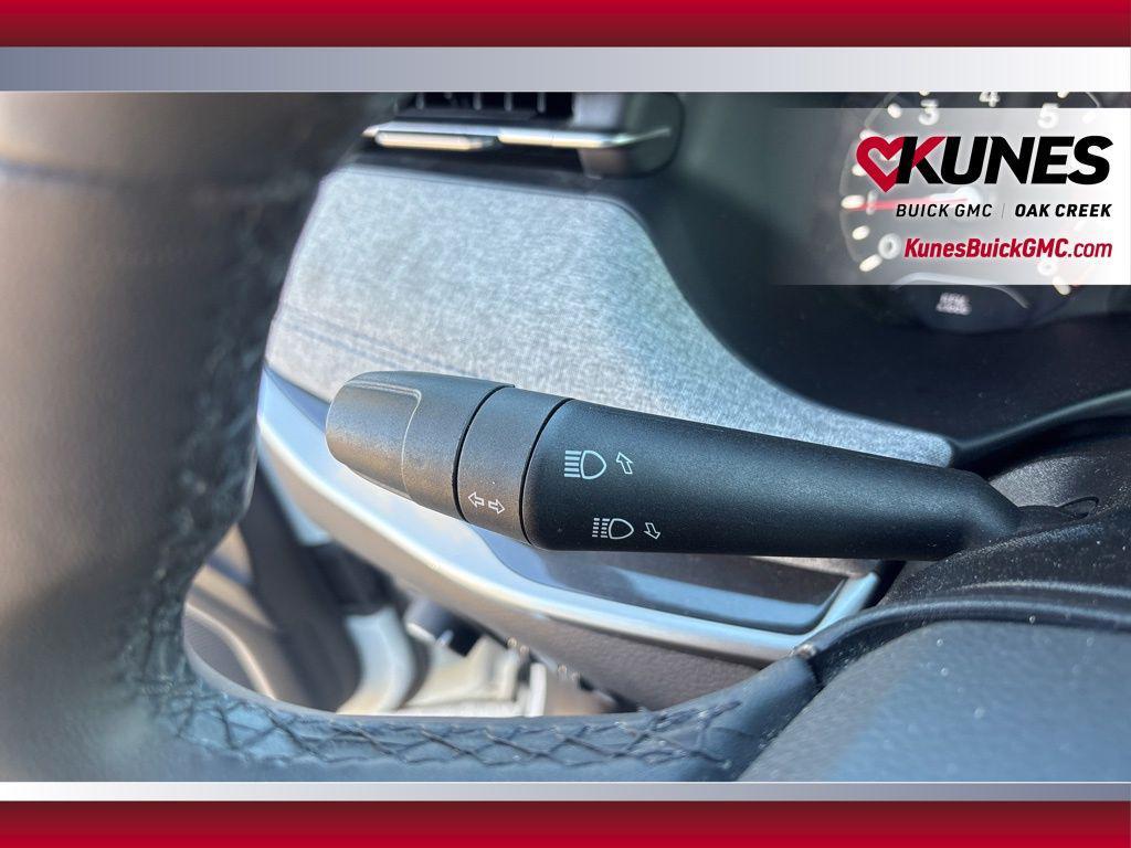 used 2023 Jeep Compass car, priced at $20,415