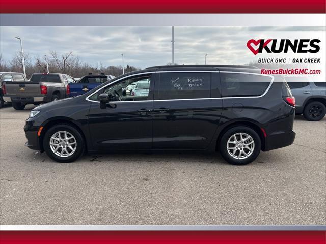 used 2022 Chrysler Pacifica car, priced at $22,922