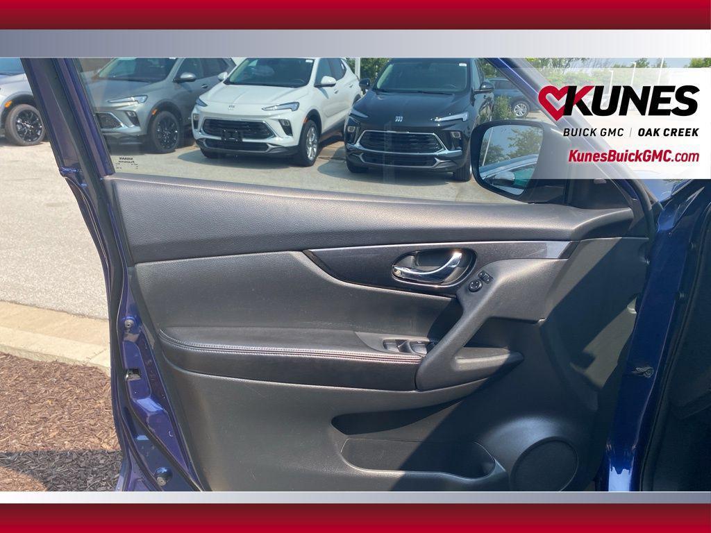 used 2018 Nissan Rogue car, priced at $15,231