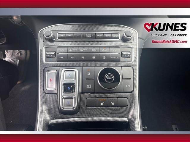 used 2023 Hyundai Santa Fe car, priced at $22,262