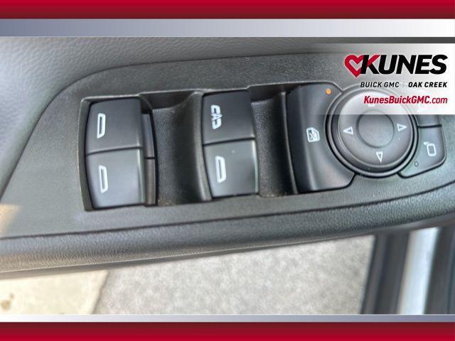 used 2023 Chevrolet Equinox car, priced at $21,945